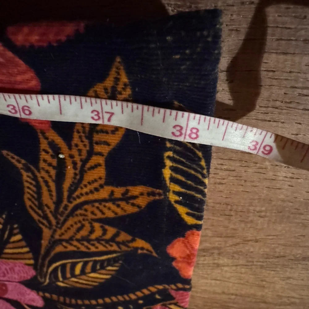 RARE Free People cheerful Velvet Bell-Bottom Women’s stretchy flares 25 BNWT 🌸 - Picture 12 of 14